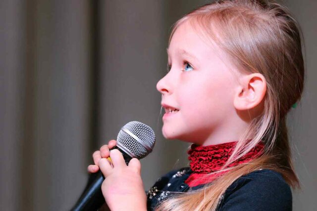 https://fotyzklasa.pl/wp-content/uploads/2019/04/inner_image_event_01-640x427.jpg